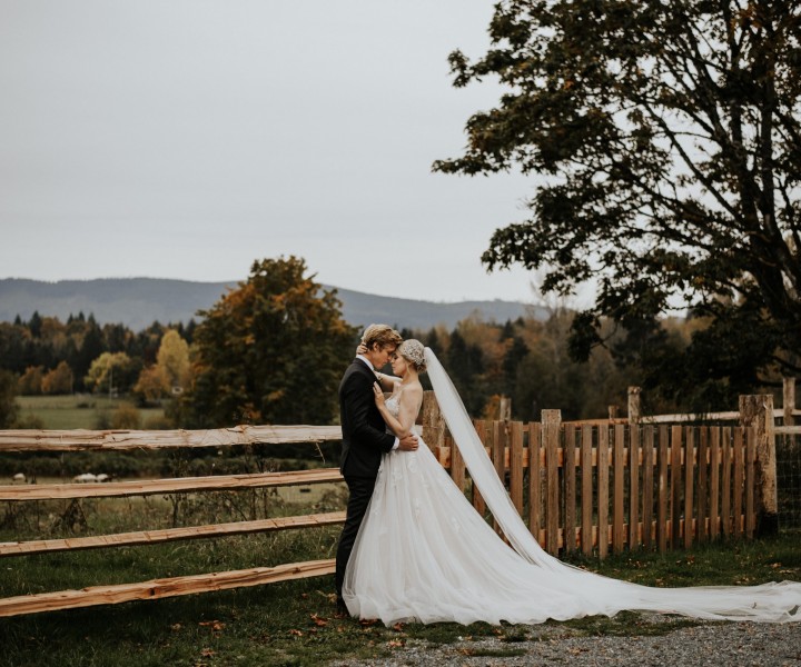 Take a look at our new video showcasing a fall wedding at Keating Farm. It's hard to beat the beauty of the fall colours on the farm. Thanks to P & C for spending this gorgeous fall day with us!
